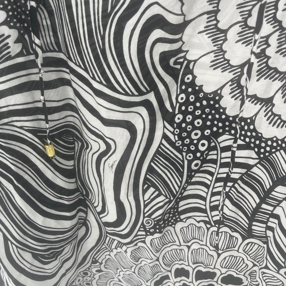 Trina Turk Cotton and Silk Sheer Tunic - Size Medium - Picture 11 of 12